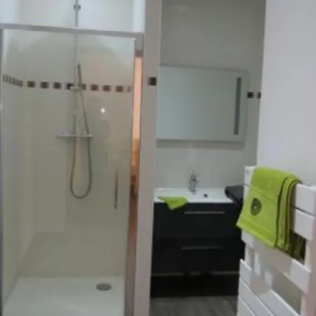 Confort Avec Piscine, Terrasse, Et Sauna Prive En Montagne - Fr-1-589-101 Летний дом
