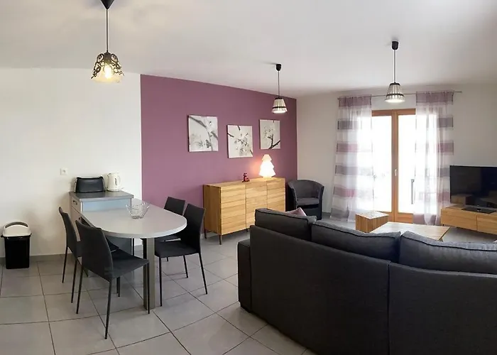 Confort Avec Piscine, Terrasse, Et Sauna Prive En Montagne - Fr-1-589-101 *