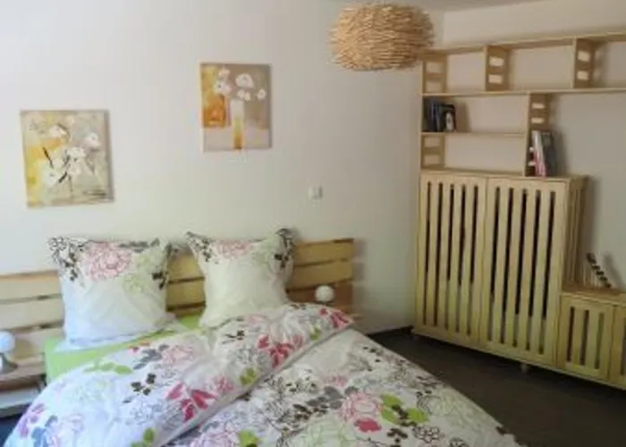 Confort Avec Piscine, Terrasse, Et Sauna Prive En Montagne - Fr-1-589-101